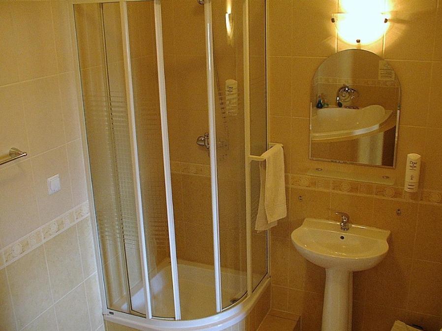 Hotel Regius Opole Rum bild
