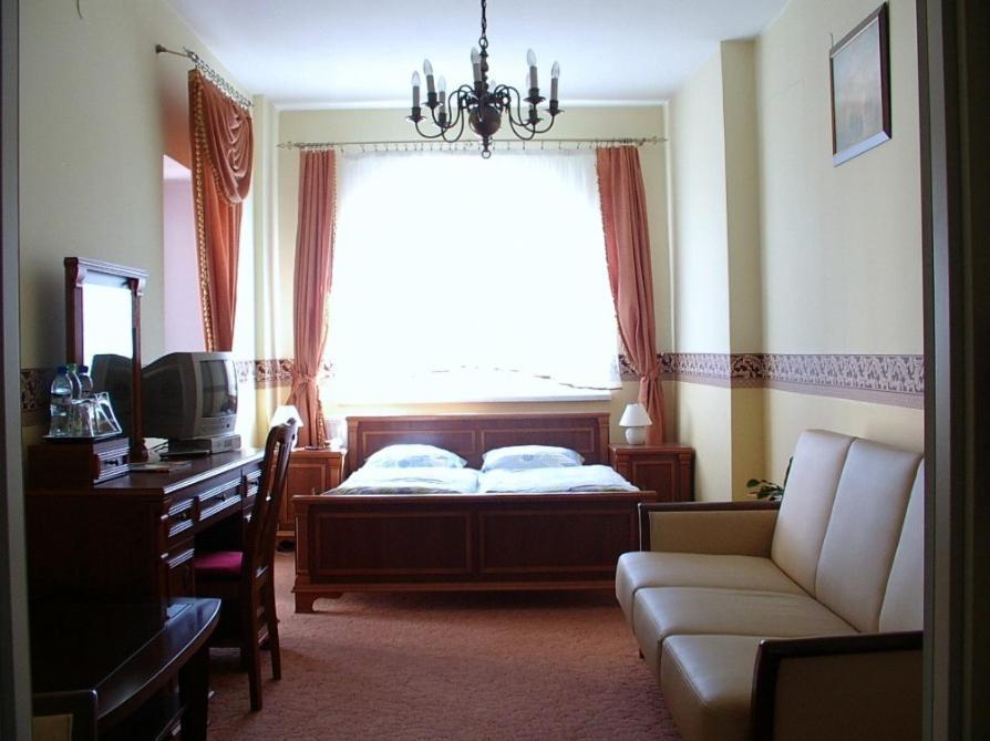 Hotel Regius Opole Rum bild