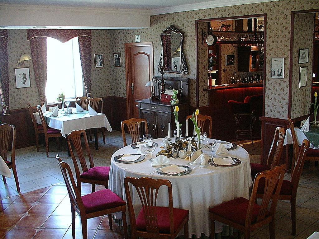 Hotel Regius Opole Exteriör bild